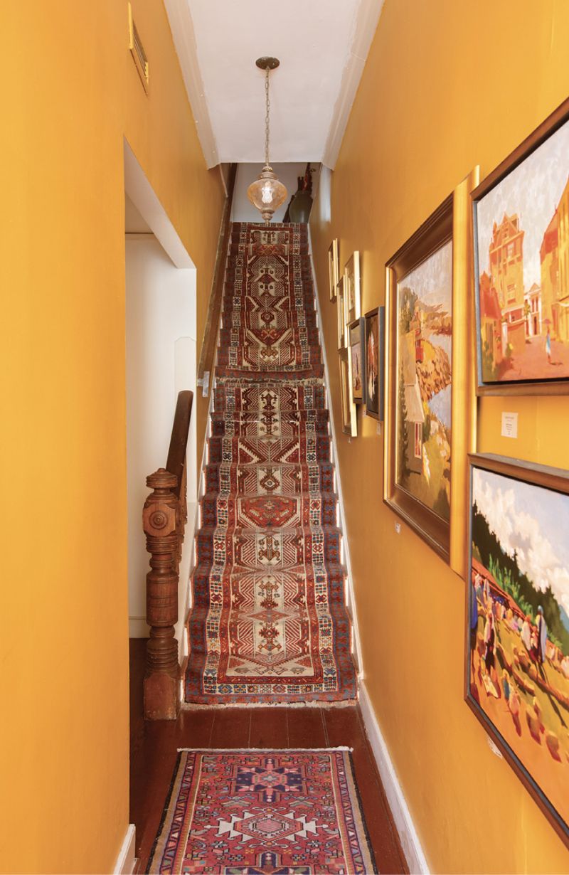 “A student once asked me if I loved cadmium orange, and I replied, ‘I have it for breakfast!’” Thurman says of her signature color and the prime coat for each of her canvases.