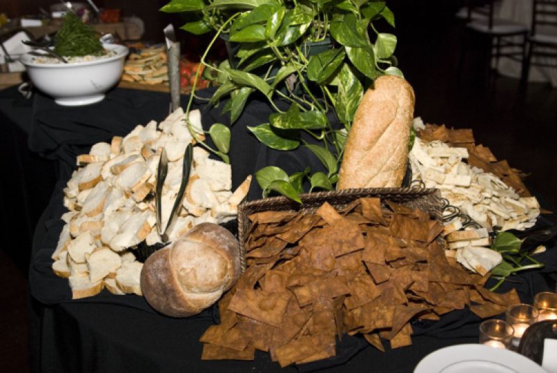 Breads for dips, such as garlic or hummus
