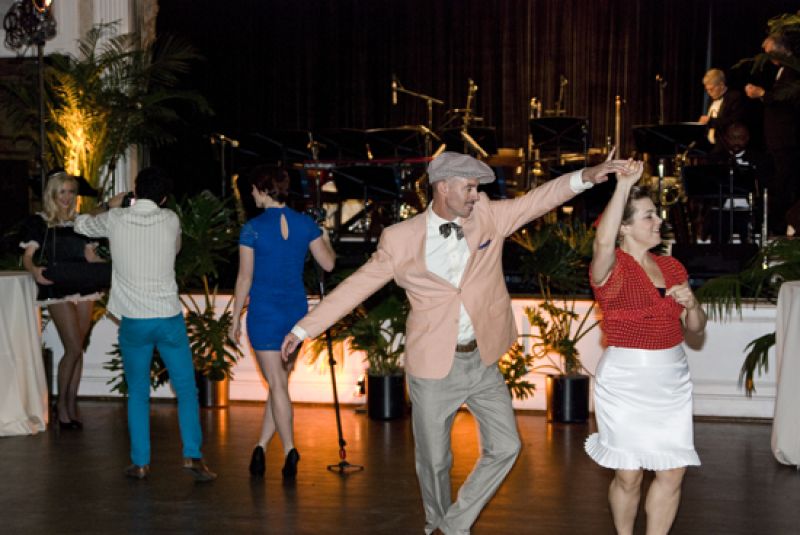 There didn&#039;t need to be a band in order to dance.